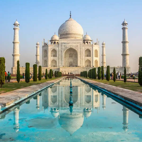 Taj Mahal, India - Wonder World - Explored by PackExplore